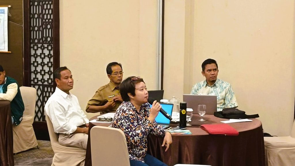 Rosmaliati Universitas Mataram Pro Women Renewable Energy
