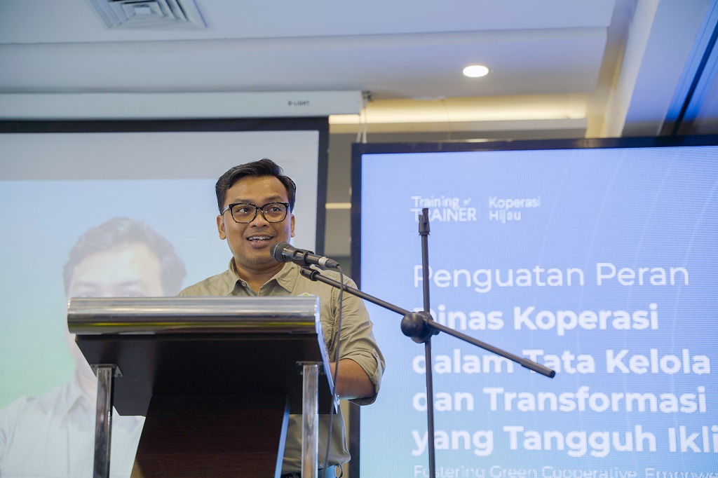 Direktur Eksekutif Rumah Energi, Sumanda Tondang, menegaskan pentingnya koperasi berbasis ESG