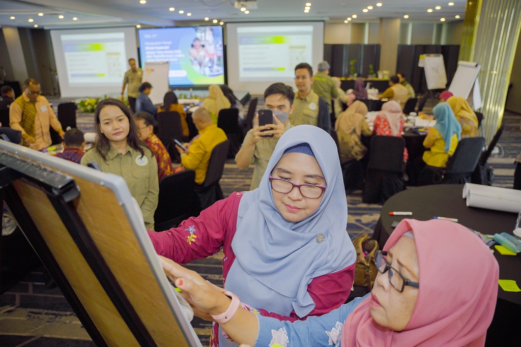 Peran Strategis Dinas Koperasi Daerah dalam Mendorong Penerapan Koperasi Hijau